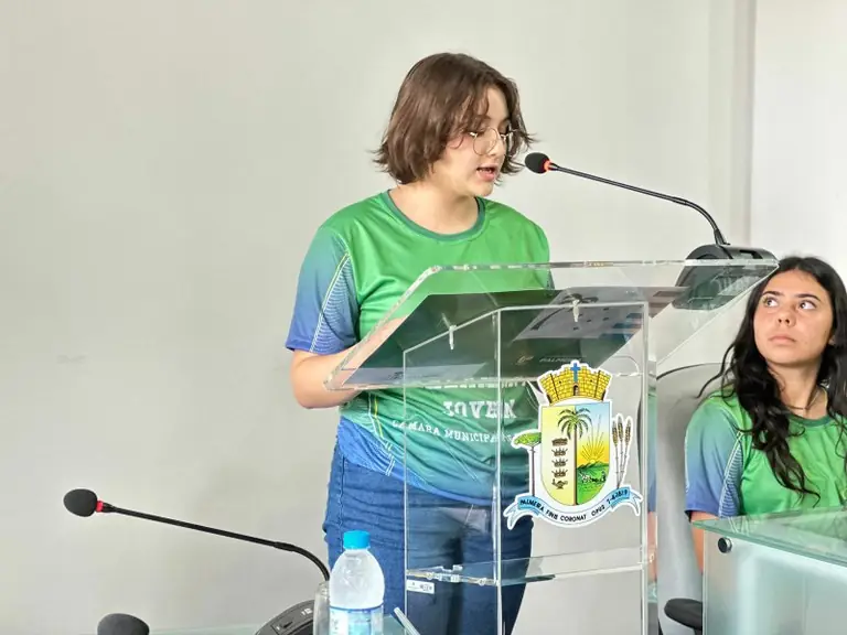 Ex-parlamentar jovem de Palmeira conquista intercâmbio internacional